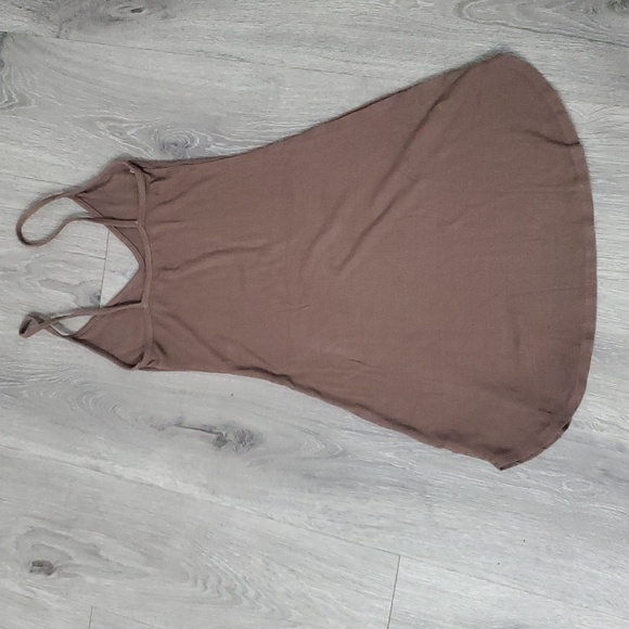 Joah Brown Slip dress in mauve size xs/s in gently used condition. - Picture 6 of 8
